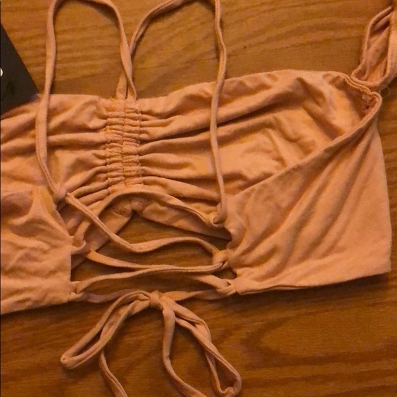 Off shoulder crop top - Picture 2 of 2